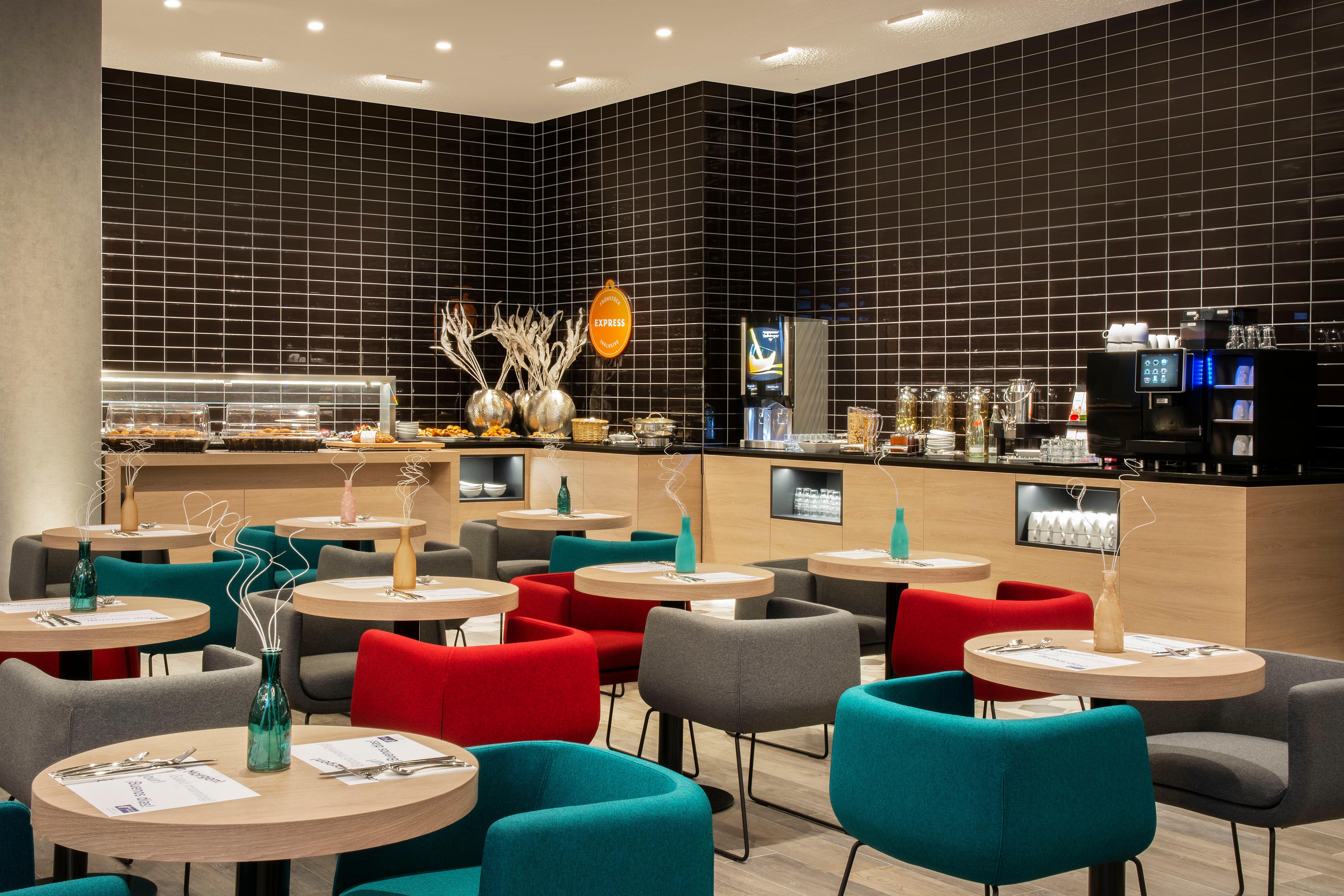 Holiday Inn Express Stuttgart-Waiblingen By Ihg Zewnętrze zdjęcie