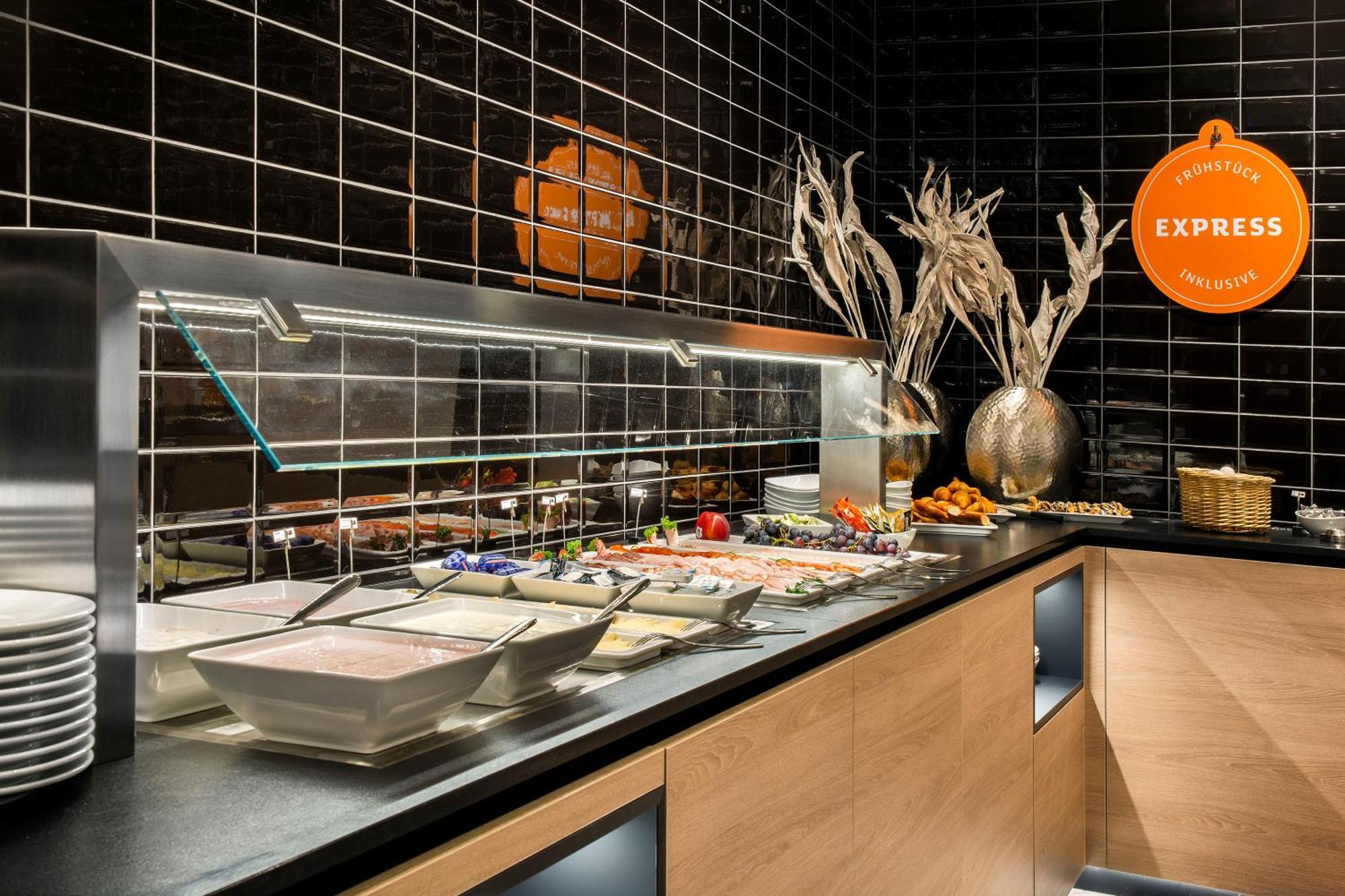 Holiday Inn Express Stuttgart-Waiblingen By Ihg Zewnętrze zdjęcie